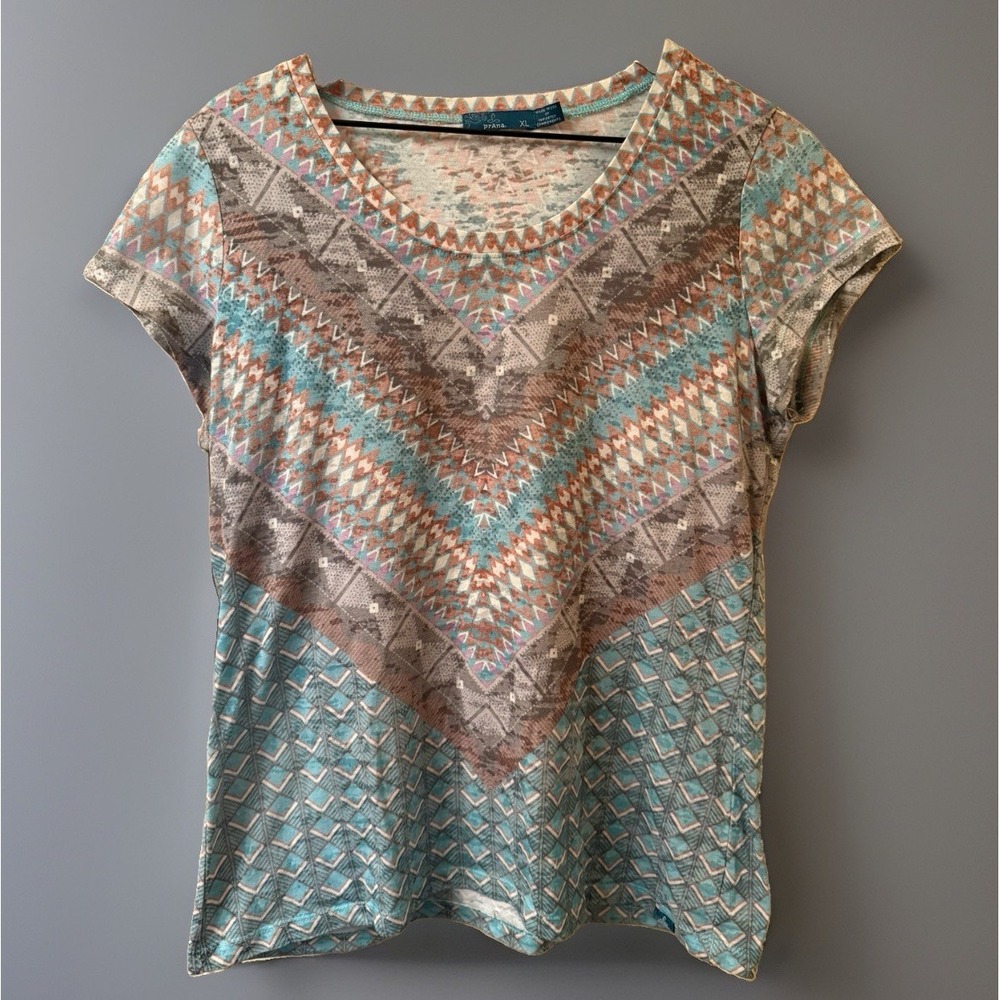 prAna Danni Short Sleeve T-Shirt XL Blue Orange Chevron Geometric Scoop Neck Top